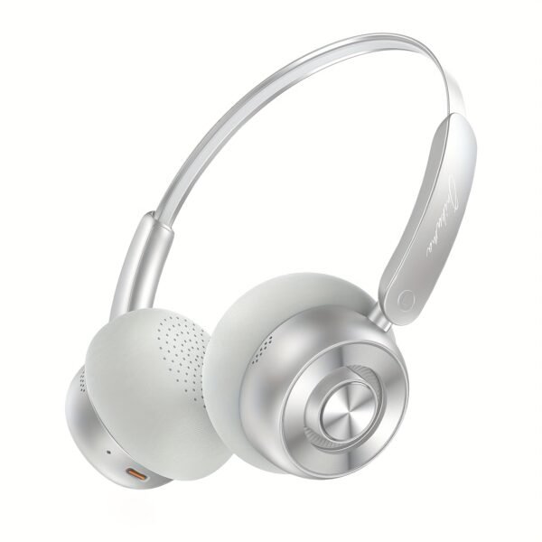 b0929ca5-2e91-4dfc-814d-18e8f3715519.jpg Powerful Bass Wireless Gaming Headphones with High-Quality Sound – ONIKUMA